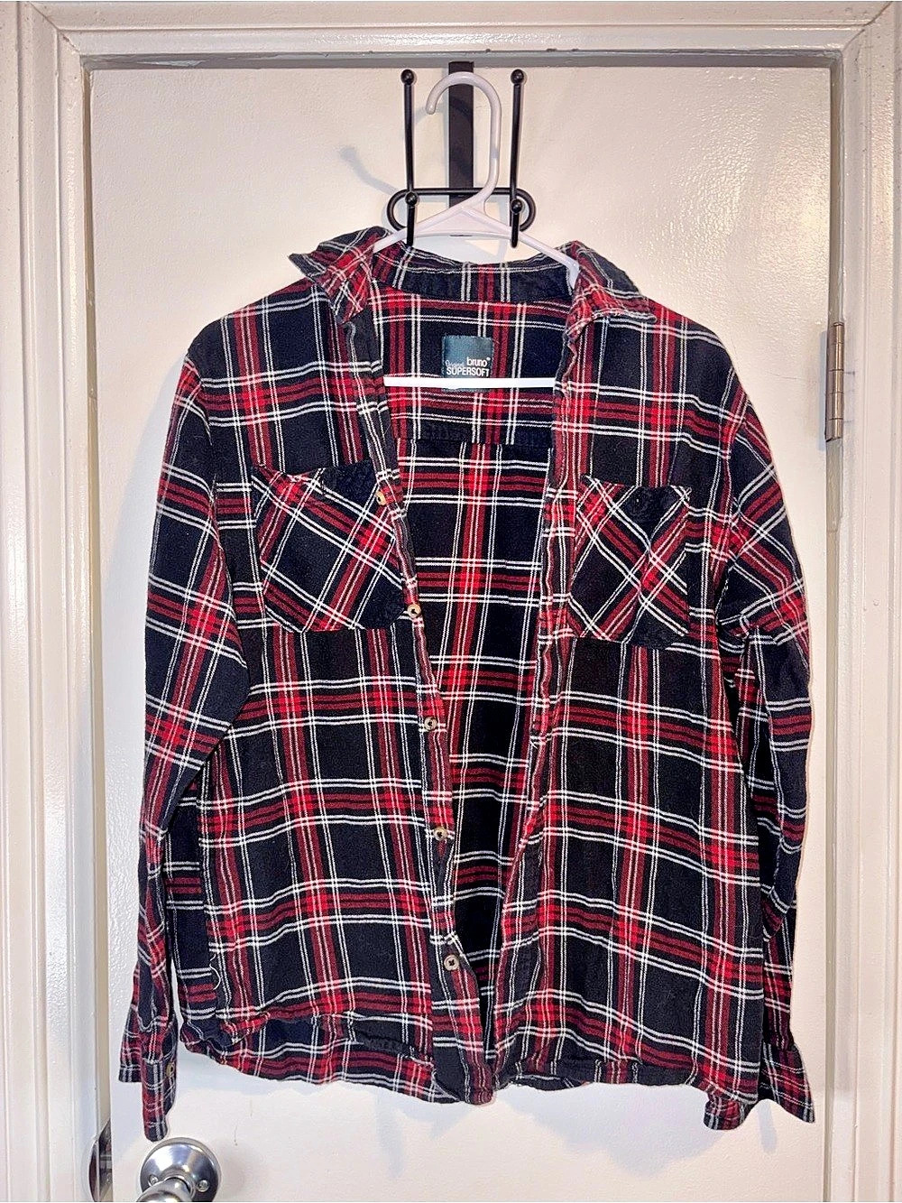 Bruno Original Supersoft Plaid Button Down in Black & Red Like New
